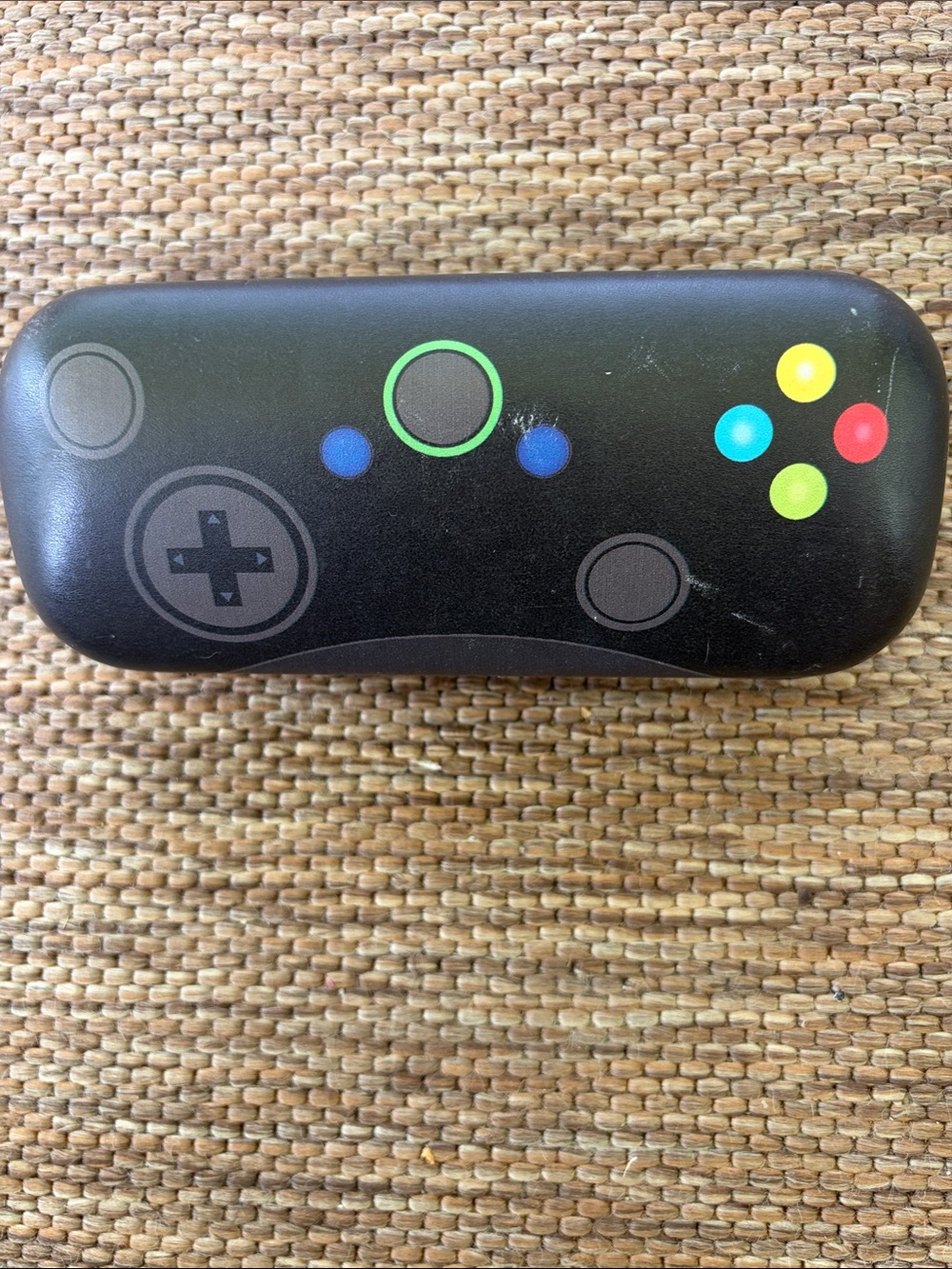Eyeglass Case, Nintendo, Video Game controller design